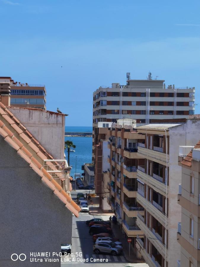 Holiday Apartment Torrevieja Exteriör bild
